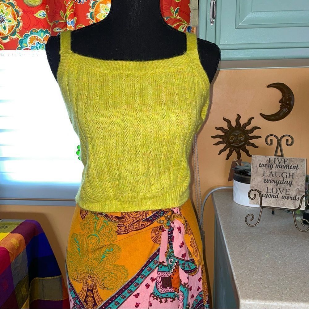 🆕 wild Fable soft yellow knit sleeveless tank sweater crop top SZ XL